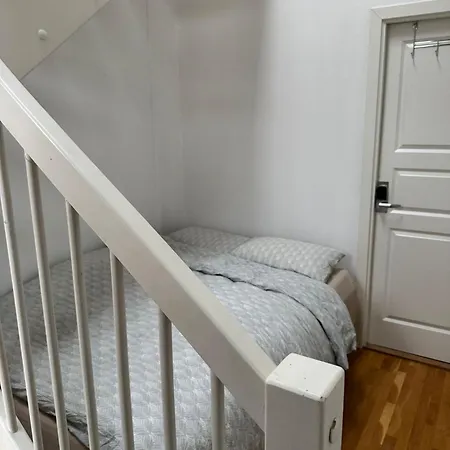 Cozy Budget In Shared Bathroom * Oslo