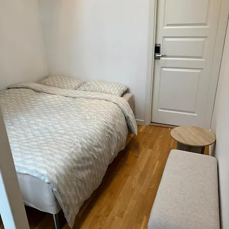 Cozy Budget In Shared Bathroom Homestay Oslo
